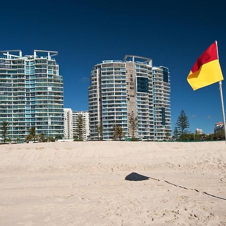 Reflection On The Sea Hotel Coolangatta Екстериор снимка
