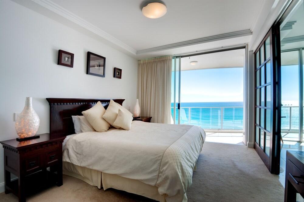 Reflection On The Sea Hotel Coolangatta Екстериор снимка